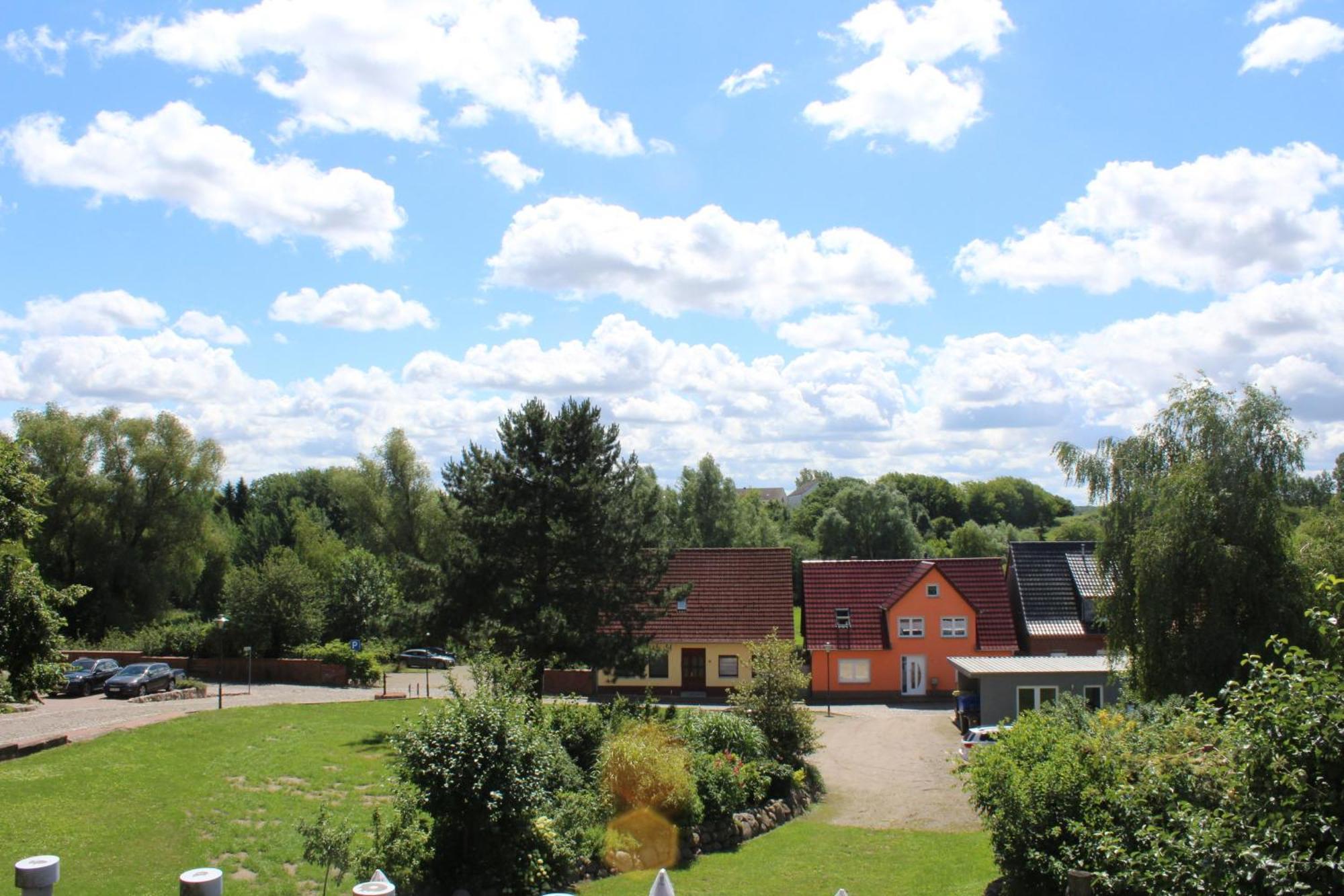Schwalbennest Am Cafe Wunder Bar Apartment Bad Sulze Екстериор снимка